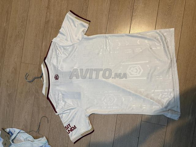 Maillot arsenal qualité pro neuf. Taille S - 2