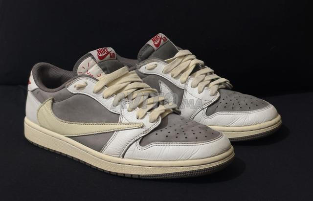 Air Jordan 1 Low OG x Travis Scott Reverse Mocha - 2