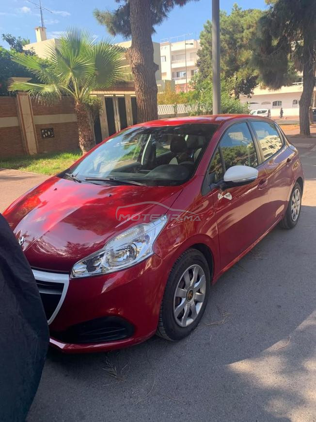 Peugeot 208 Diesel Manuelle 2016 à Temara