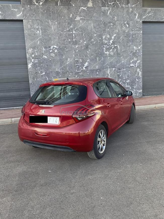 Peugeot 208 Diesel Manuelle 2016 à Temara