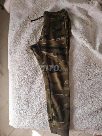 Jogging Nike camouflage kaki taille M - 2