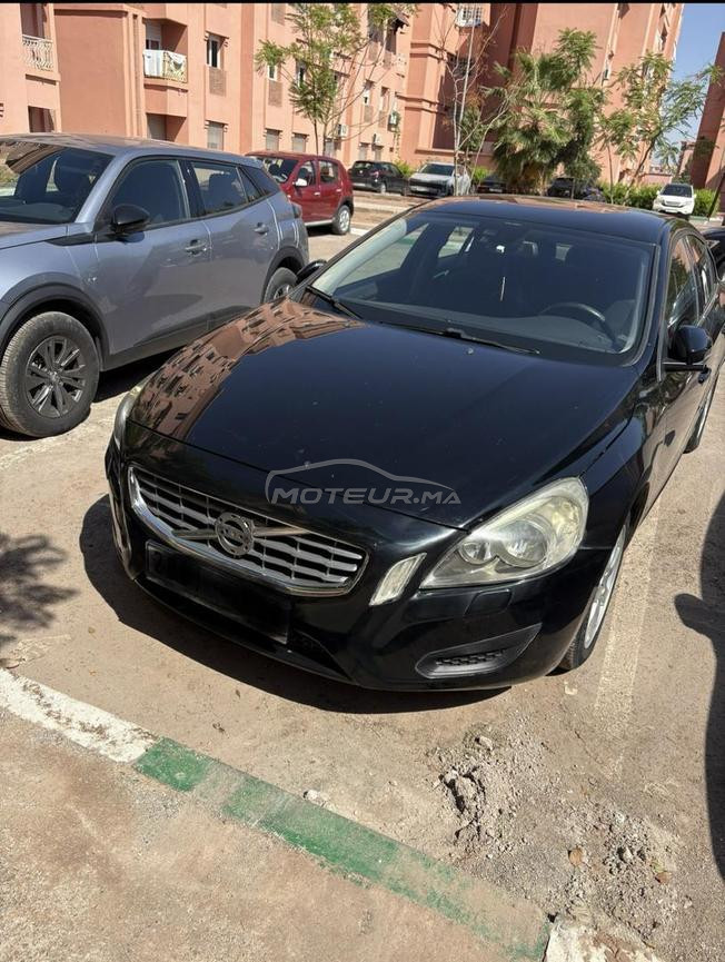 Volvo S60 Essence – 11 CV – Année 2011 