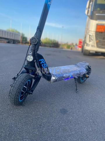 Trottinette électrique Wathium RS2 double moto - 2