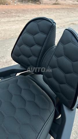 Xadv 750 أسود 2024 - 2