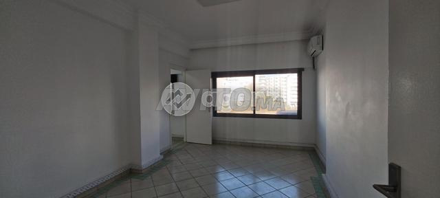 CMN-MA-2940 - Bureau à louer à Racine - 2