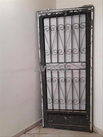 باب حديد مستعمل