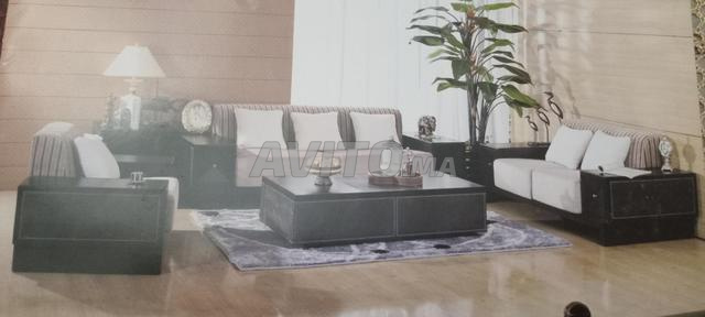 Ensemble de canapés (salon) moderne et luxueux de la célèbre maison de meubles