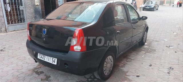 Dacia modèle 2007 bon état - 2