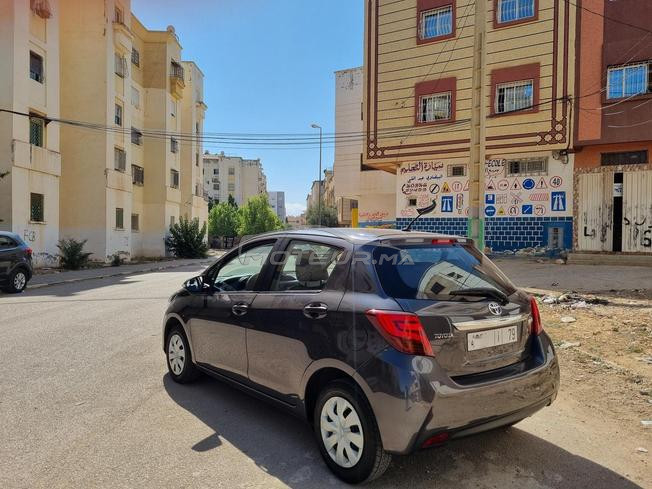 TOYOTA YARIS ESSENCE 1.2 18KM