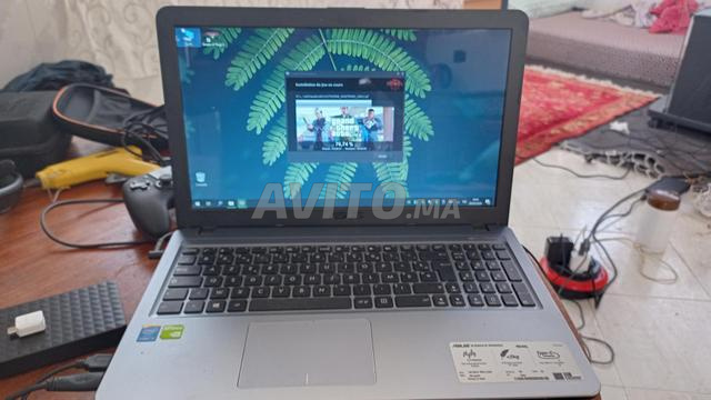 حاسوب محمول Asus - 2