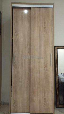 Lit avec rangement et armoire - 2