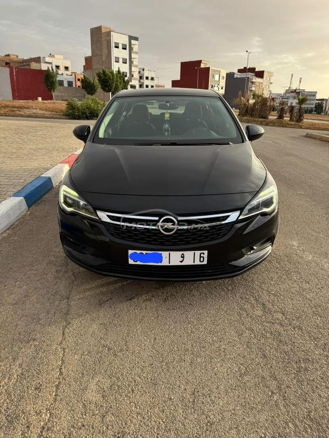 Opel Astra Diesel Manuelle 2019 à Khemisset