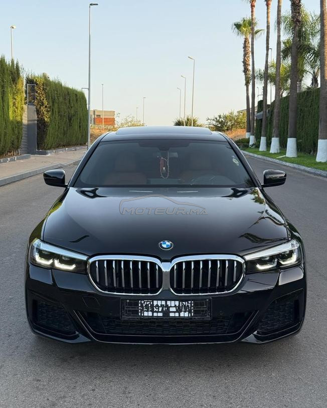 2023 BMW 520 pack M