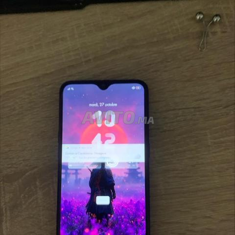 Oppo A5s avec câble et pochette - 2