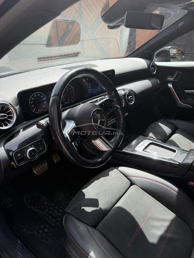 Mercedes classe A 200d En ventre Excellent état