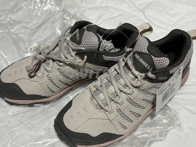 Merrell 39 - 2