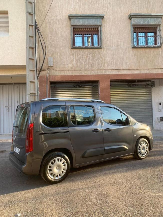 Opel Combo Diesel Manuelle 2020 à Agadir