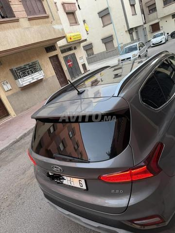 أعرض للبيع سيارتي هيونداي سانتا في