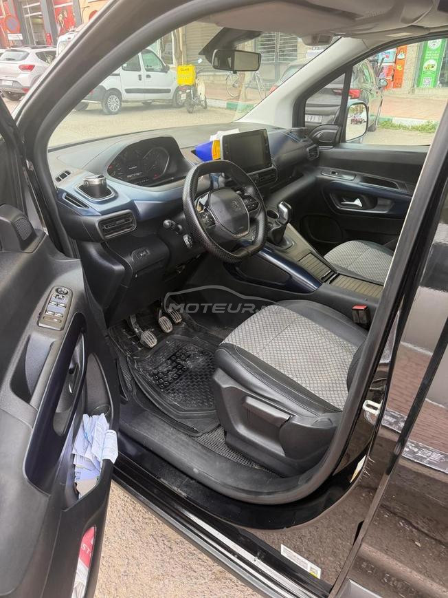 Peugeot Partner Diesel Manuelle 2019 à Fès