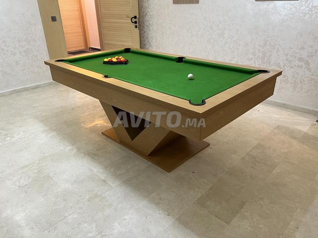 Billard convertible en table à manger
