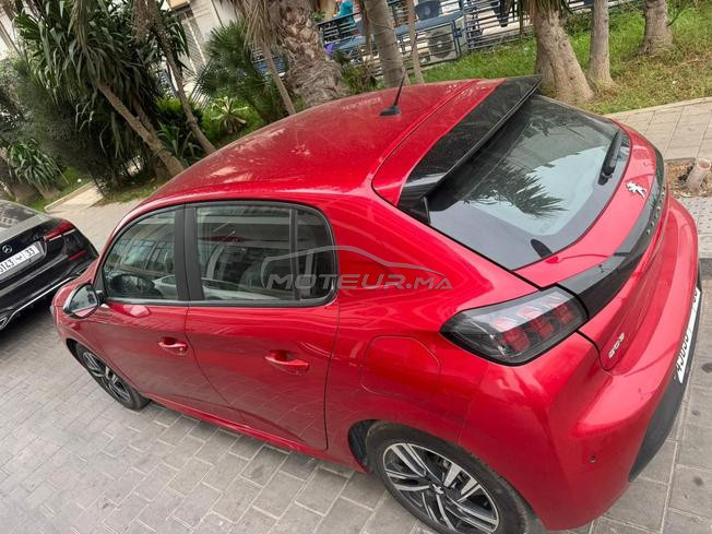 voiture très bon état version allure sans adblou