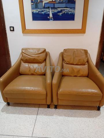 2 fauteuils en cuir Steiner Paris couleur camel