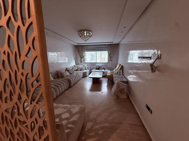 Appartement à louer 120 m² à Casablanca - 2