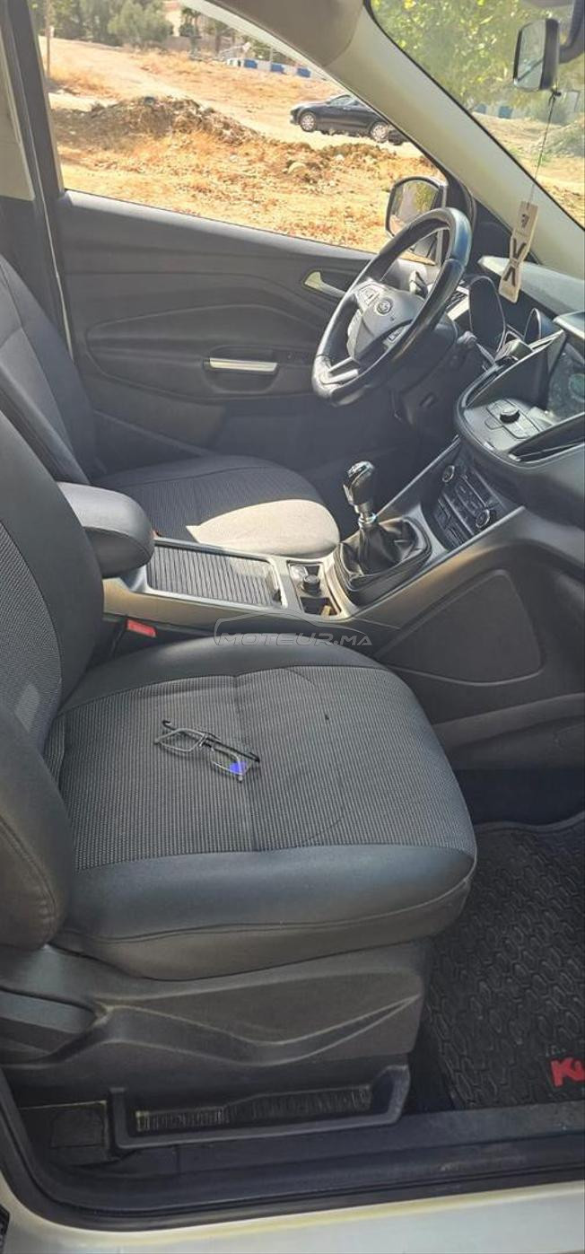 À VENDRE  FORD KUGA 2018