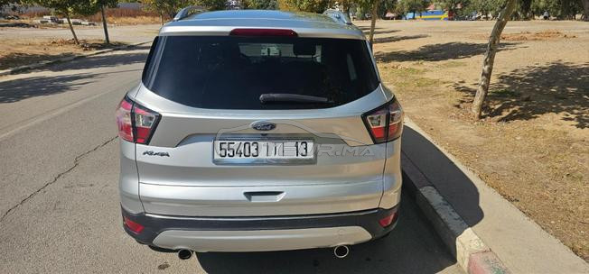 À VENDRE  FORD KUGA 2018
