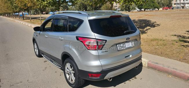 À VENDRE  FORD KUGA 2018