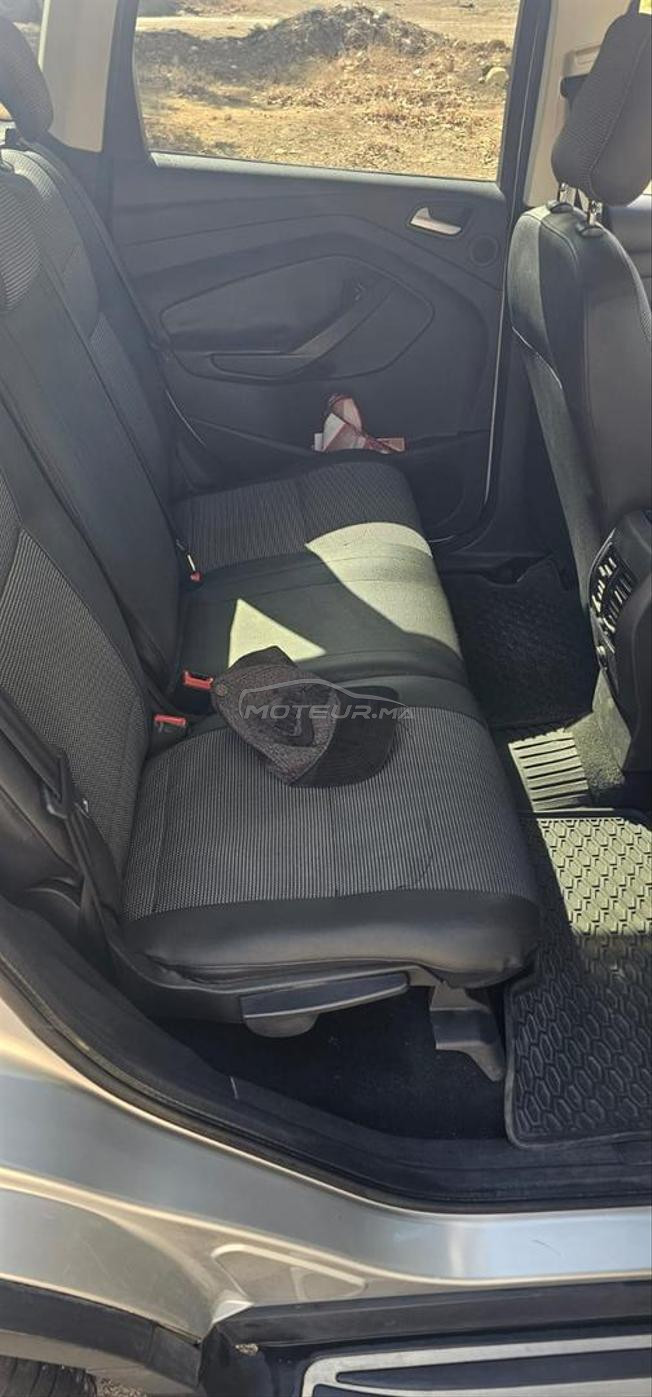 À VENDRE  FORD KUGA 2018