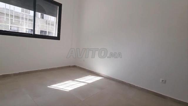 Appartement neuf à vendre ville de Témara, rue Tarik Ibn Ziad - 2