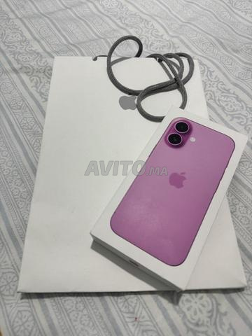 iPhone 16 Rose