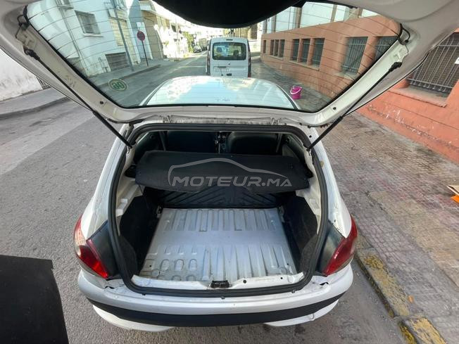 Peugeot 206 Essence Manuelle 2012 à Casablanca