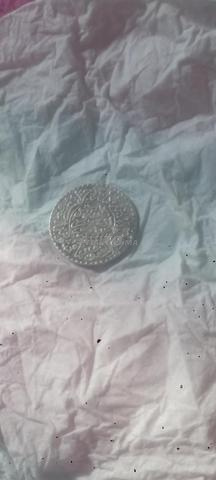 Pièce d'art rare à vendre. WhatsApp contactez-moi pour les intéressés.
