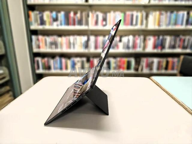 ASUS Zenbook DUO OLED - 2