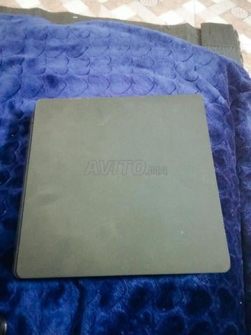 PlayStation 4 - 2