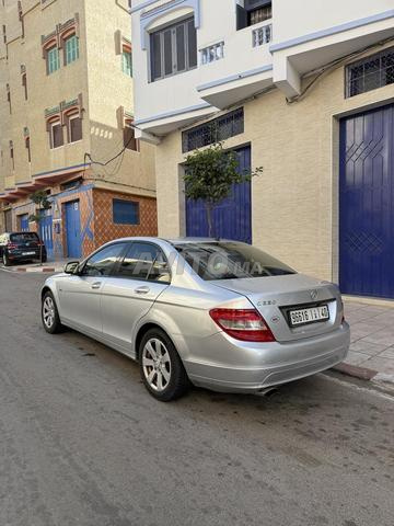 مرسيدس بنز فئة سي 220 ديزل - 2
