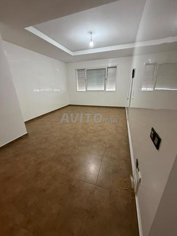 Appartement à louer 86 m² à Casablanca - 2