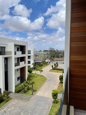 🏡 استوديو للإيجار مع تراس كبير. - 2