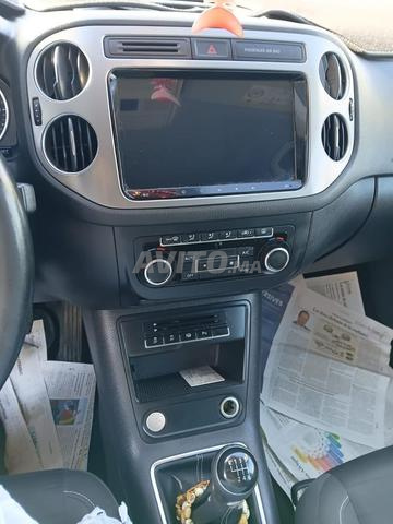Volkswagen Tiguan - 2