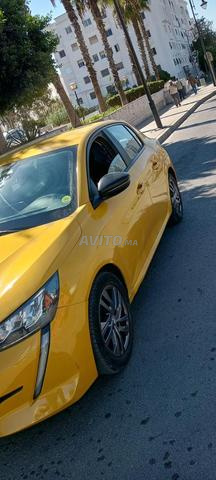 Peugeot 208 modèle 2022 à vendre - 2