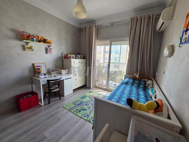 Spacieux appartement à vendre côté 17 étages - 2