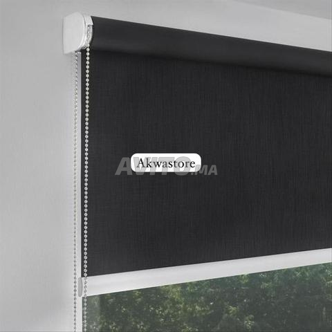 Store enrouleur black out - 2