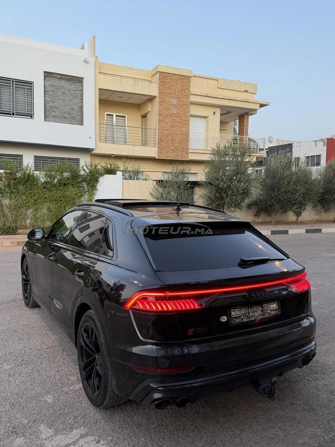 Audi SQ8 V8
