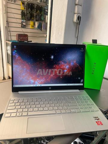 Ordinateur portable HP Ryzen 5 3500U GPU Rx Vega 8 du magasin