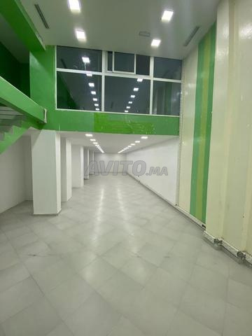 محل مجهز 245 متر مربع للإيجار حي بوسيجور - 2