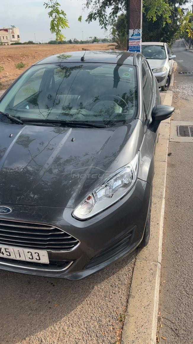 ford fiesta 2015 essence