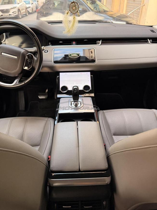 Range rover évoque 
