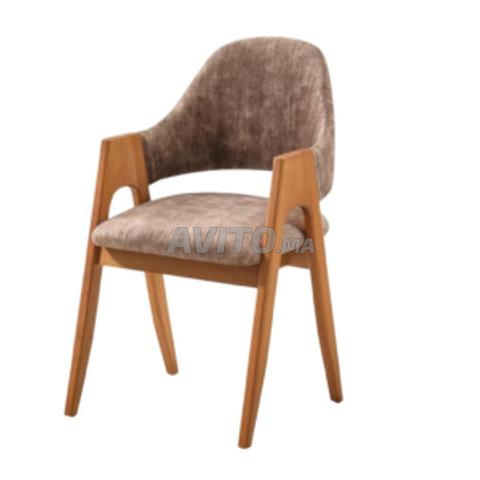Chaises Design Modernes – Bois & Tissu - 2